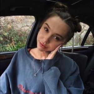 Meet your Posher, Emma